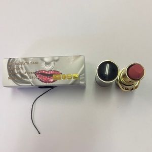 BNIB Pat McGrath lipstick in beautiful stranger.